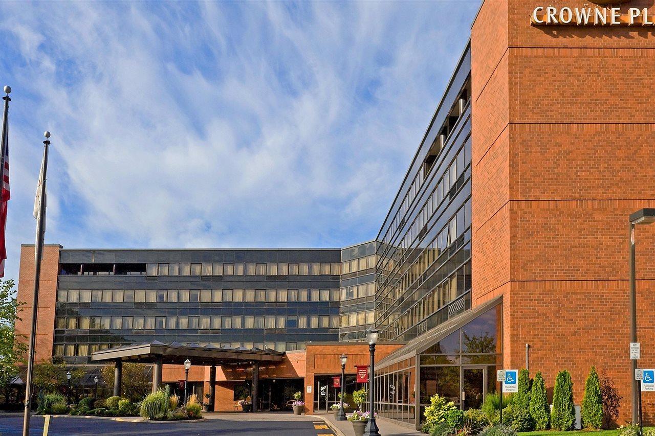 Crowne Plaza By Ihg Hotel Edison