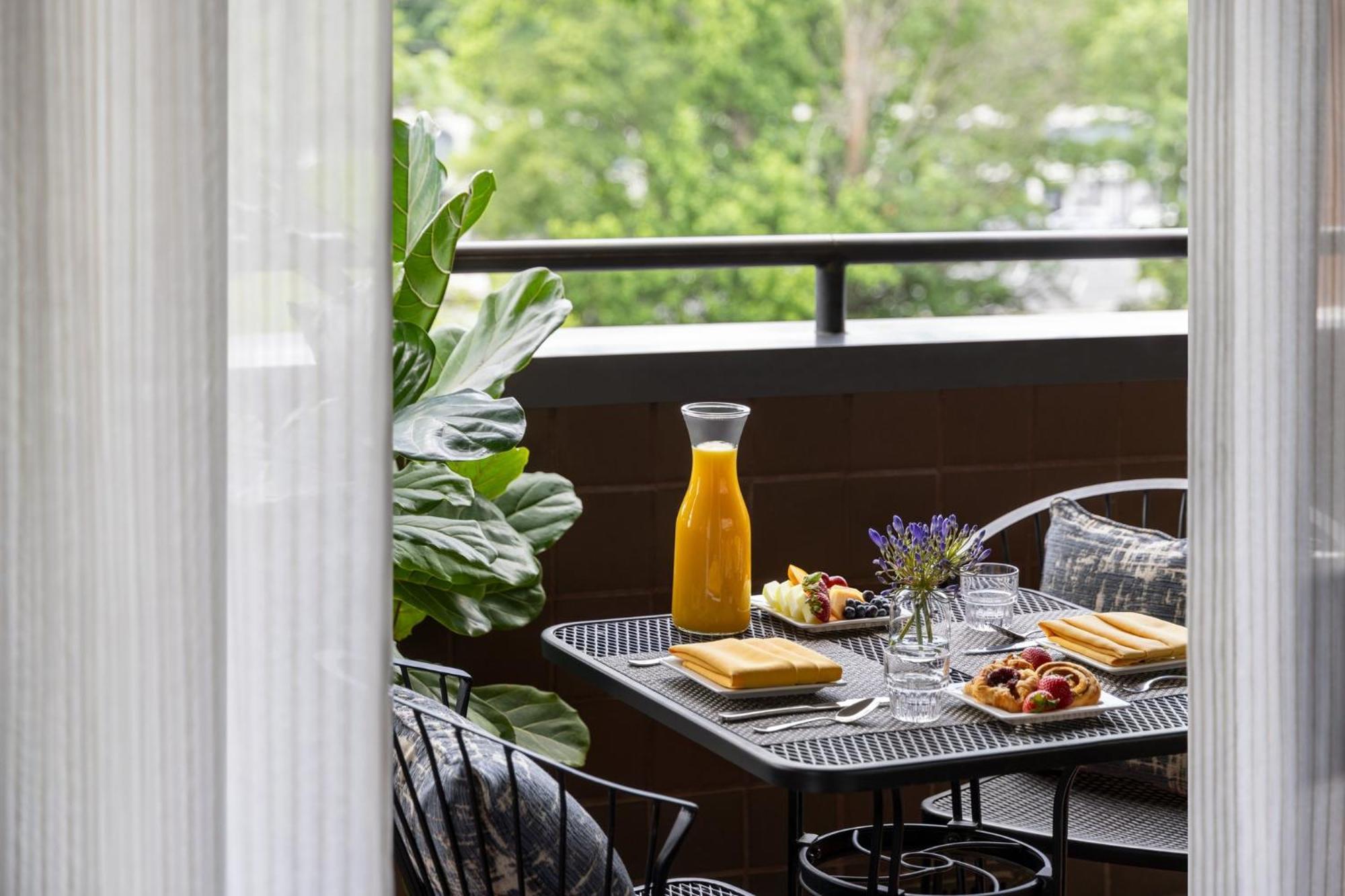 Crowne Plaza By Ihg Hotel Edison